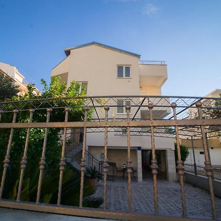 Apartmani Santic Baška Voda Exterior foto